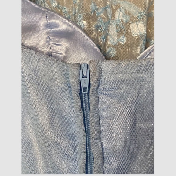 Windsor Dress Sz S Light blue with beaded bodice halter top maxi princess prom - Picture 5 of 9